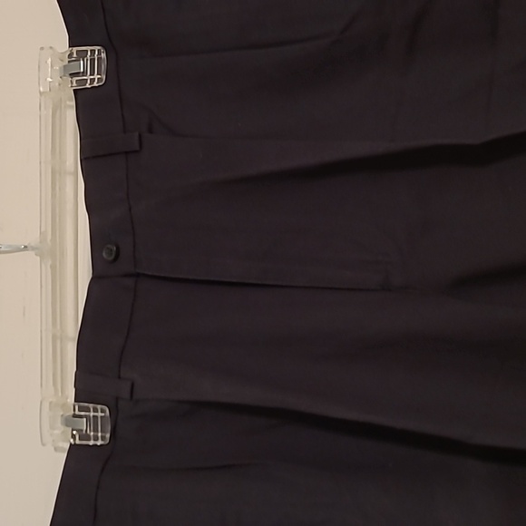 NWT Savane classic navy blue Performance Chinos, size 34x29 - Picture 3 of 6